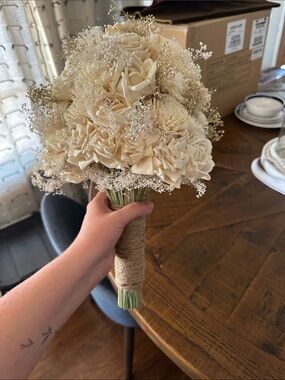 Rustic Cream Faux Bridal Bouquet with Twine Wrap - Unbranded